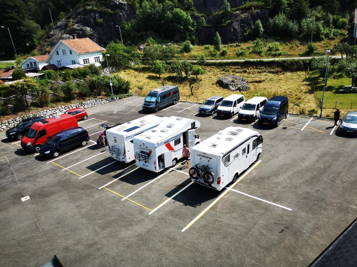 Brufjell Hostel&Parking Flekkefjord Exterior foto