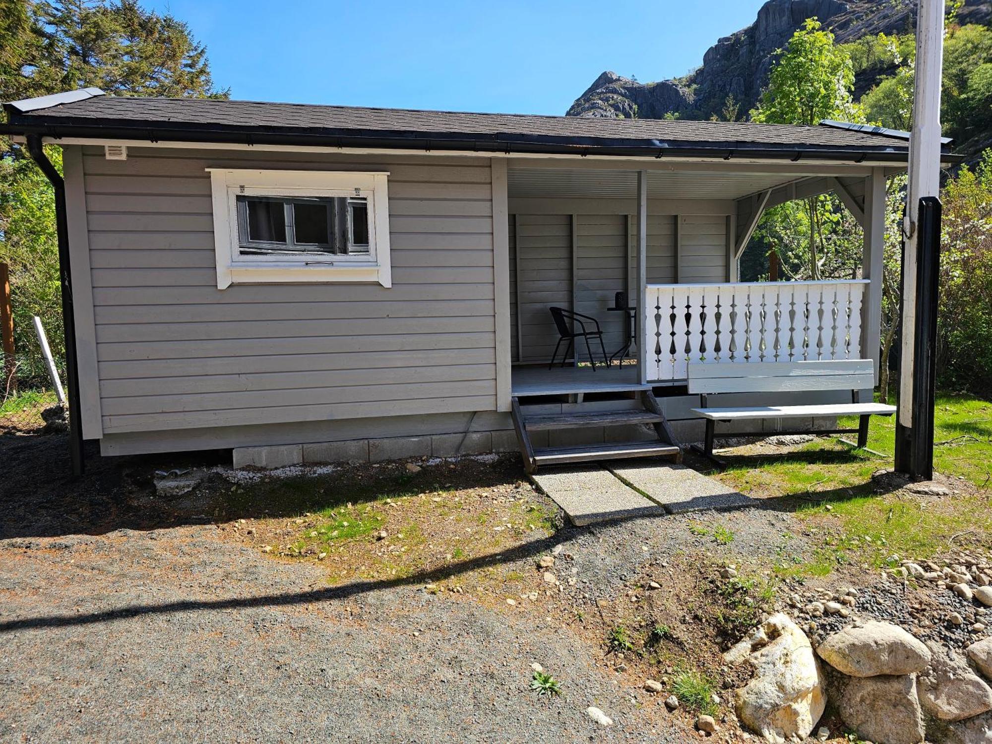 Brufjell Hostel&Parking Flekkefjord Exterior foto
